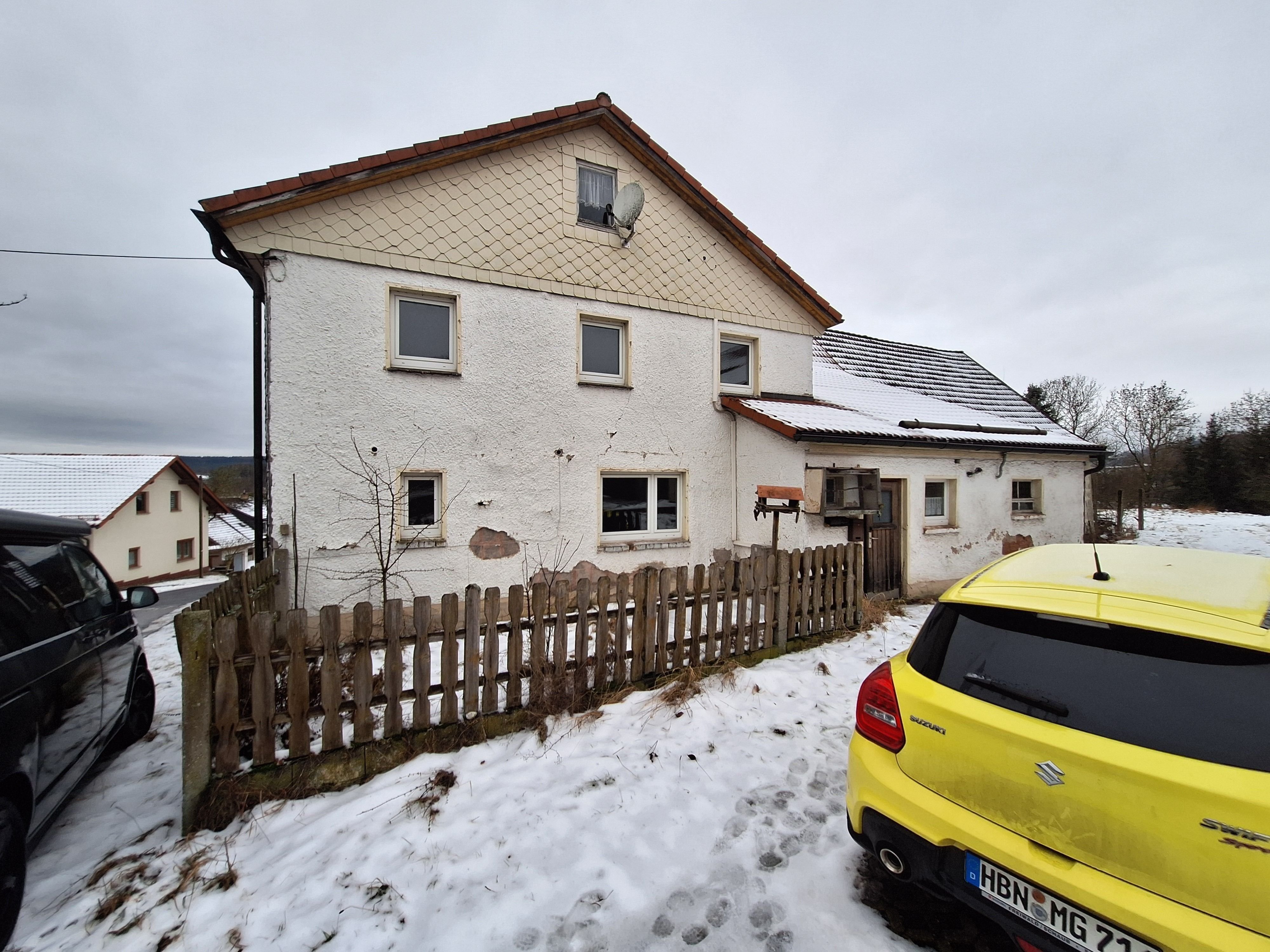 Einfamilienhaus zum Kauf 59.000 € 10 Zimmer 210 m²<br/>Wohnfläche 760 m²<br/>Grundstück ab sofort<br/>Verfügbarkeit Brünn/Thür. 98673