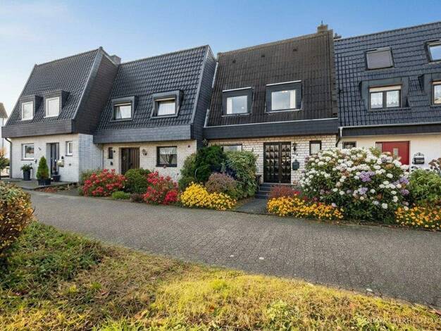 Reihenmittelhaus zum Kauf 369.000 € 4 Zimmer 116,5 m² 198 m² Grundstück Hennef Hennef (Sieg) 53773