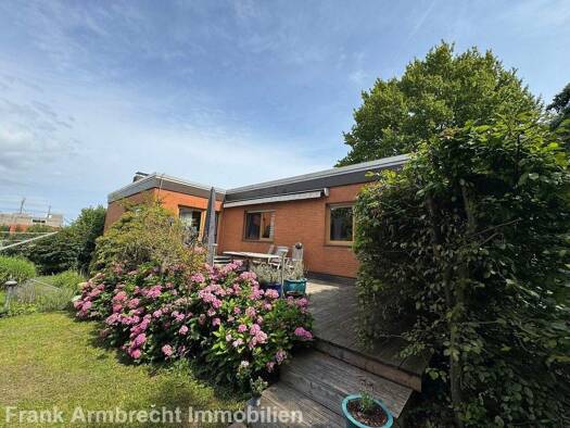Bungalow zum Kauf 198.000 € 7 Zimmer 216 m² 795 m² Grundstück Seesen 38723