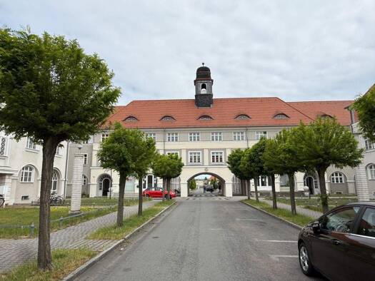 Büro zur Miete provisionsfrei 750 € 1 Zimmer Straße des Friedens Zschornewitz 06772