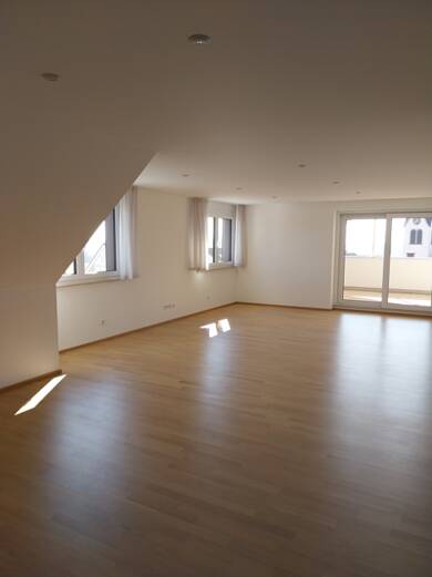 Wohnung zum Kauf 450.000 € 3,5 Zimmer 113,9 m² Dachgeschoss Güttingen Radolfzell am Bodensee 78315