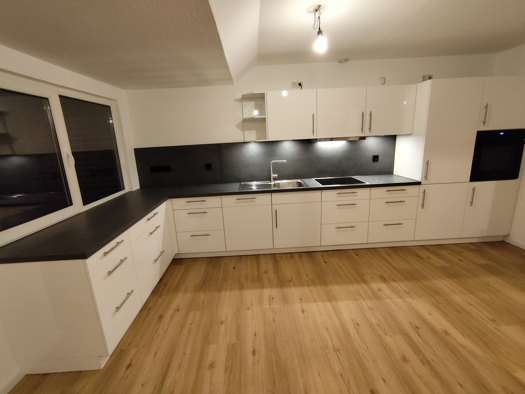 Wohnung zur Miete 1.290 € 4 Zimmer 107,4 m² Geschoss 2/3 frei ab sofort Mühlenstraße 2 A Elstorf Neu Wulmstorf 21629