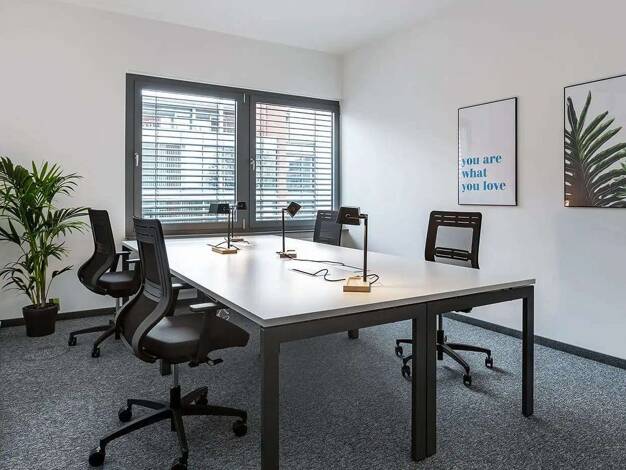 Bürofläche zur Miete provisionsfrei 22 m² Bürofläche teilbar ab 7 m² Rathausplatz 12 Bad Homburg Bad Homburg vor der Höhe 61348
