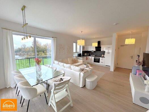 Wohnung zur Miete 1.300 € 3 Zimmer 99 m² 2. Geschoss frei ab 15.12.2025 Hainstadt Hainburg 63512