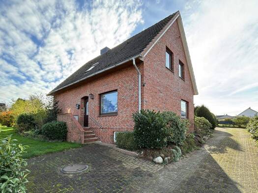 Einfamilienhaus zum Kauf 295.000 € 5 Zimmer 120 m² 1.310 m² Grundstück Bliedersdorf 21640