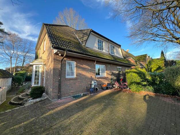 Doppelhaushälfte zum Kauf 769.000 € 5 Zimmer 122 m² 376 m² Grundstück Poppenbüttel Hamburg 22399