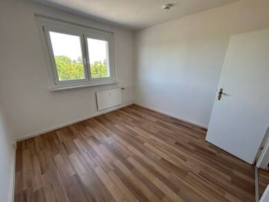 Wohnung zur Miete 289 € 2 Zimmer 50,7 m² 2. Geschoss Helmut-Welz-Straße 8 Aschersleben Aschersleben 06449