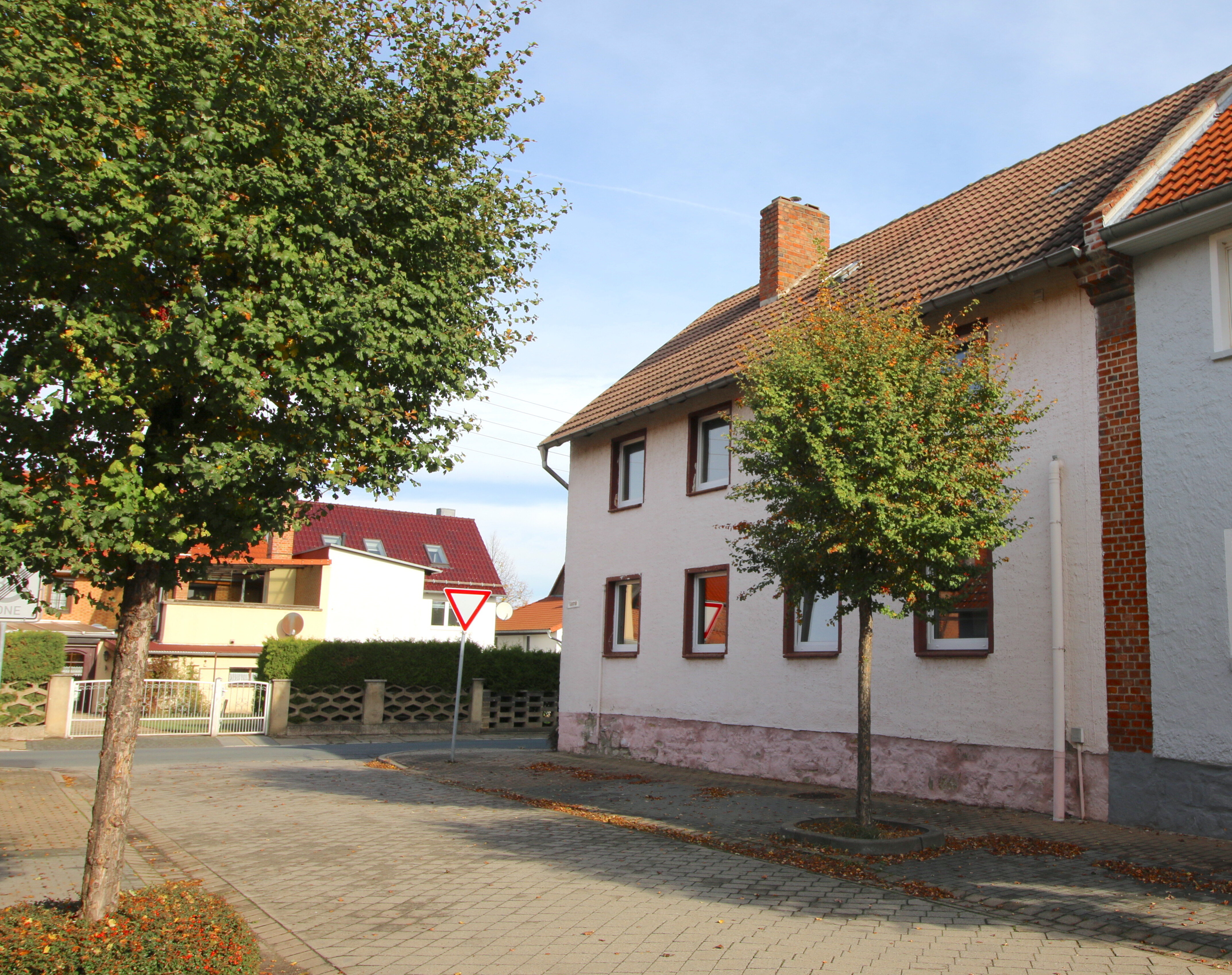 Einfamilienhaus zum Kauf 80.000 € 5 Zimmer 129 m²<br/>Wohnfläche 176 m²<br/>Grundstück Emersleben Halberstadt 38822