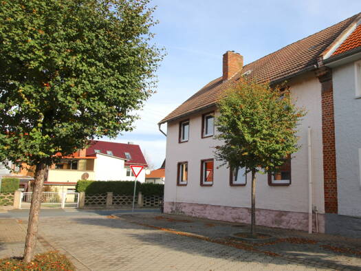 Einfamilienhaus zum Kauf 80.000 € 5 Zimmer 129 m² 176 m² Grundstück Emersleben Halberstadt 38822
