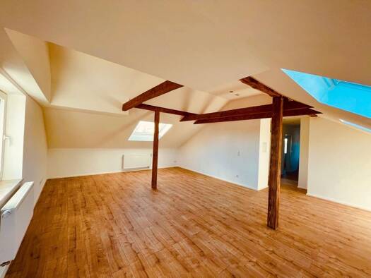 Wohnung zur Miete 870 € 3 Zimmer 74 m² Geschoss 3/3 frei ab sofort Haidhof Maxhütte-Haidhof 93142