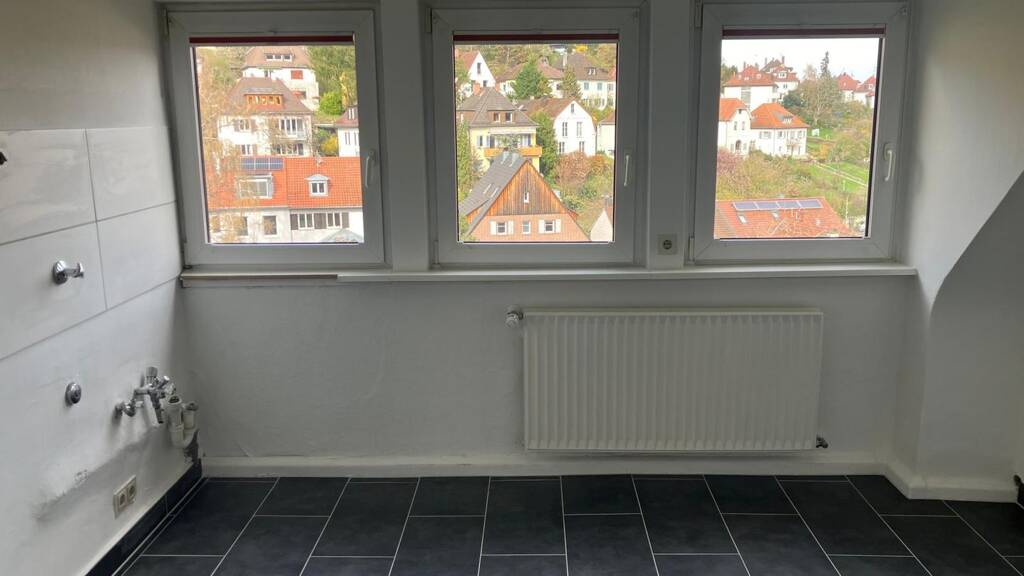 Wohnung zur Miete 800 € 3 Zimmer 63 m² 2 Geschosse frei ab 01.05.2026 Heslacher Wand 18 Süd Stuttgart 70199