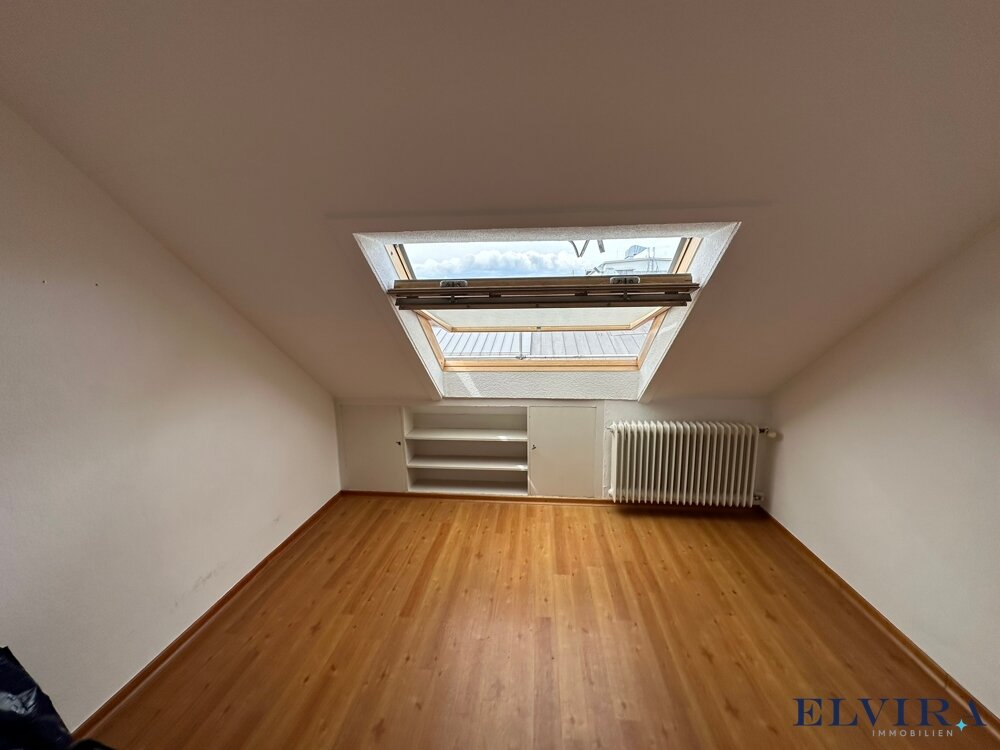 Wohnung zur Miete 350 € 1 Zimmer 21 m²<br/>Wohnfläche 6.<br/>Geschoss ab sofort<br/>Verfügbarkeit Am alten nördlichen Friedhof München 80799