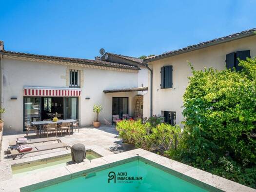 Haus zum Kauf 1.350.000 € 258 m² 452 m² Grundstück Centre Ouest Uzès 30700