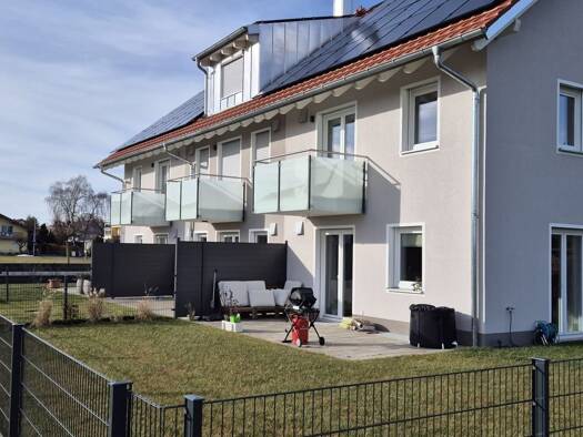 Reihenmittelhaus zur Miete 1.950 € 6 Zimmer 135 m² 250 m² Grundstück frei ab 01.02.2027 Rosenstraße 1 Hurlach 86857