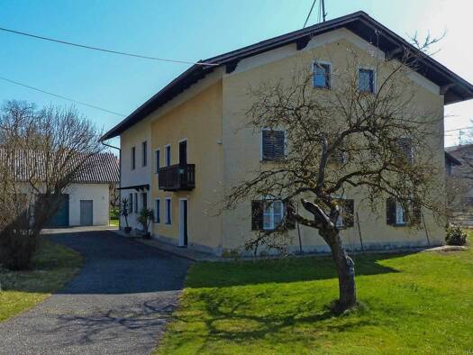 Haus zum Kauf 750.000 € 10 Zimmer 290 m² 2.567 m² Grundstück Braunau am Inn 5282