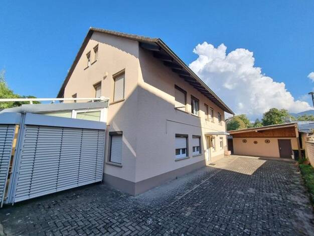 Mehrfamilienhaus zum Kauf 598.000 € 9 Zimmer 237,5 m² 864 m² Grundstück Müllheim Müllheim 79379