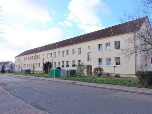 Wohnung zur Miete 295 € 2 Zimmer 45,3 m² EG frei ab 01.03.2026 Lessingstraße 5 Braunsbedra 06242