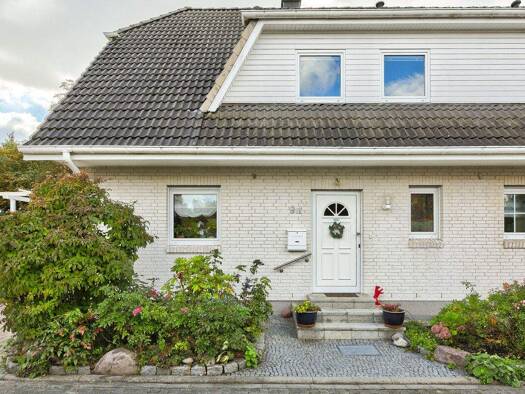 Doppelhaushälfte zum Kauf 280.000 € 3 Zimmer 123 m² 236 m² Grundstück Großbeeren 14979