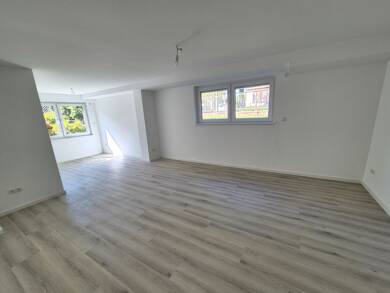 Wohnung zur Miete 720 € 2 Zimmer 52,5 m² Burgallee 44 Hanau Hanau 63454