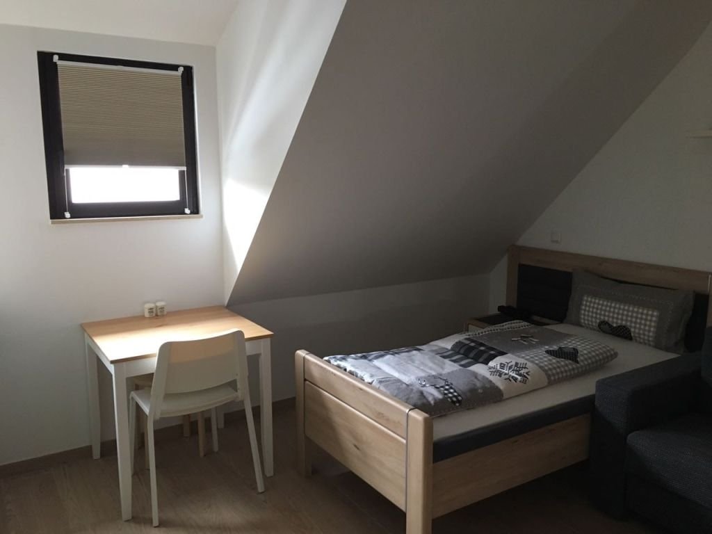 Wohnung zur Miete Wohnen auf Zeit 980 € 1 Zimmer 30 m²<br/>Wohnfläche 01.04.2025<br/>Verfügbarkeit Jädekamp Stöcken Hannover 30419