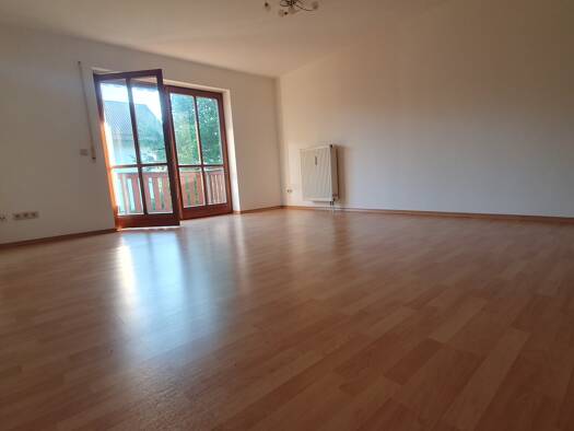 Wohnung zur Miete 520 € 2 Zimmer 63 m² 1. Geschoss frei ab 01.08.2026 Weberstraße 2 Aidenbach 94501