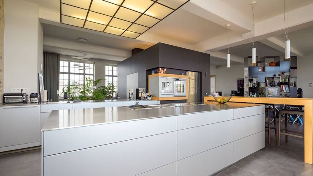 DAS BESONDERE INDUSTRIELOFT MIT ALLEN EXTRAS IN LEIPZIGER OSTEN