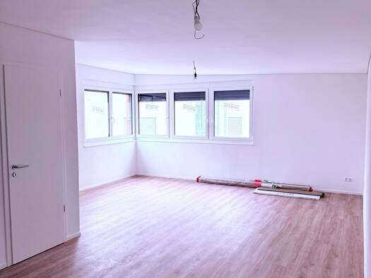 Terrassenwohnung zur Miete 1.040 € 2,5 Zimmer 80 m² frei ab 01.03.2026 Murg 79730