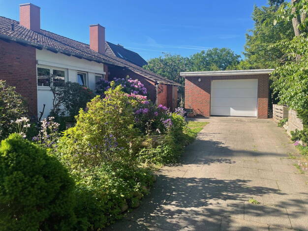 Einfamilienhaus zum Kauf provisionsfrei 775.000 € 6 Zimmer 180 m² 1.789 m² Grundstück Wedel 22880