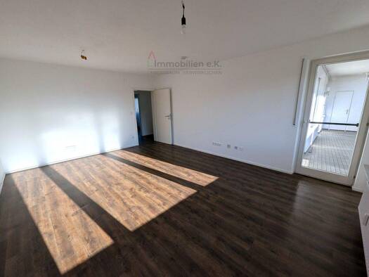 Wohnung zum Kauf 359.000 € 4 Zimmer 109 m² 1. Geschoss Backnang 71522