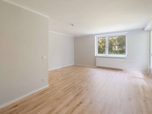 Wohnung zur Miete 680 € 1 Zimmer 40 m² EG Eschenburgstraße 27C St. Gertrud Lübeck 23568