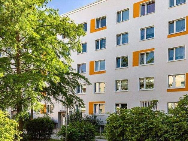 Wohnung zur Miete 571 € 3 Zimmer 57 m² frei ab 14.03.2026 Enderstr. 46 Seidnitz/Dobritz Dresden 01277