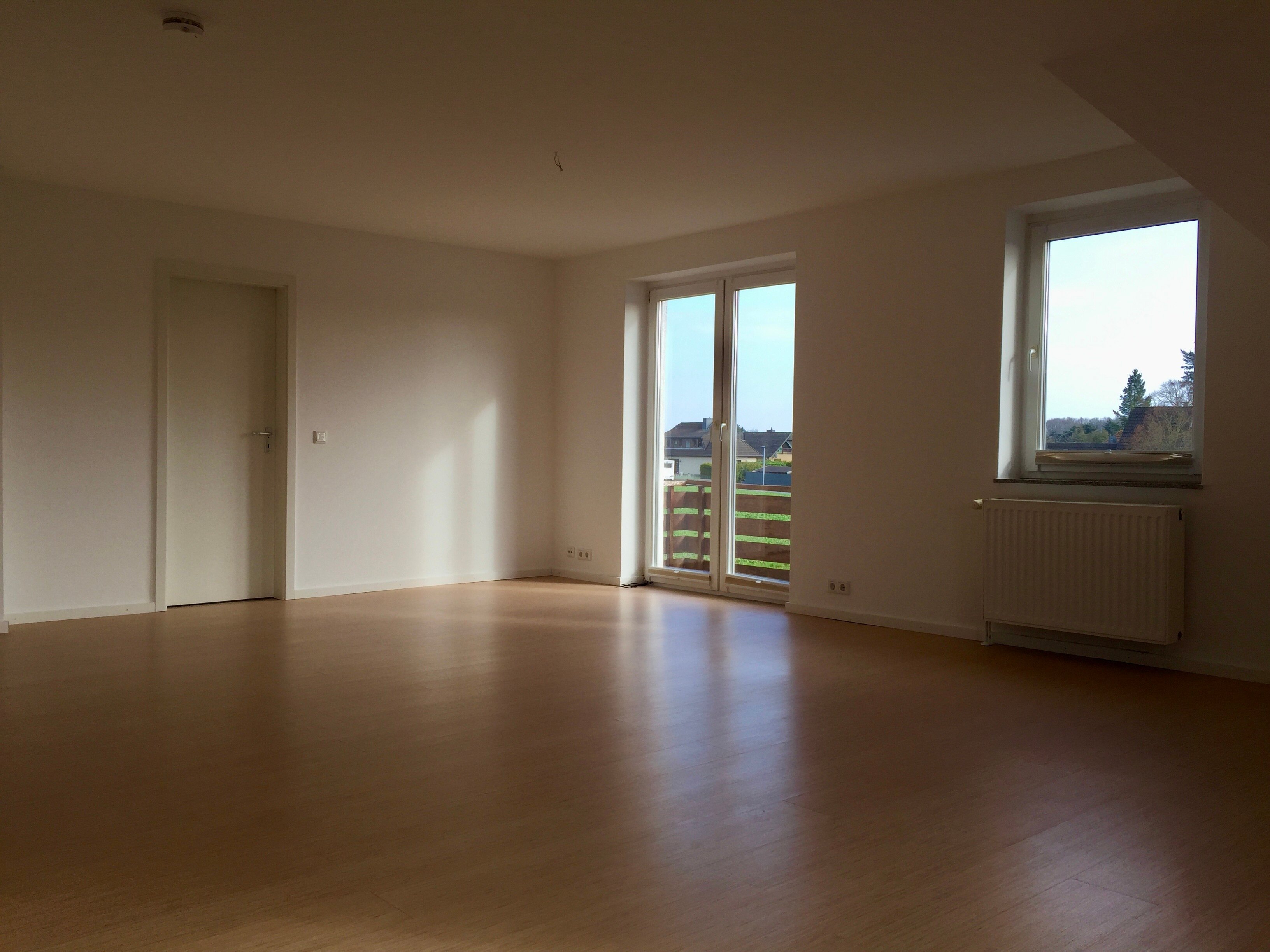 Wohnung zur Miete 980 € 4 Zimmer 108 m²<br/>Wohnfläche 1.<br/>Geschoss ab sofort<br/>Verfügbarkeit Borsteler Str.15 Bassen Oyten 28876