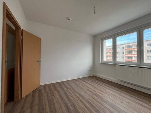 Wohnung zur Miete 408 € 3 Zimmer 60 m² 2. Geschoss Archenholdring 11 Eisenhüttenstadt 15890