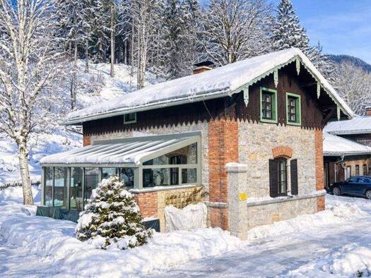 Einfamilienhaus zum Kauf 890.000 € 4 Zimmer 127 m² frei ab sofort Garmisch Garmisch-Partenkirchen 82467