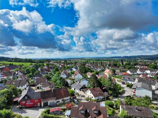 Mehrfamilienhaus zum Kauf 1.099.000 € 11 Zimmer 310 m² 804 m² Grundstück Neufrach Salem 88682