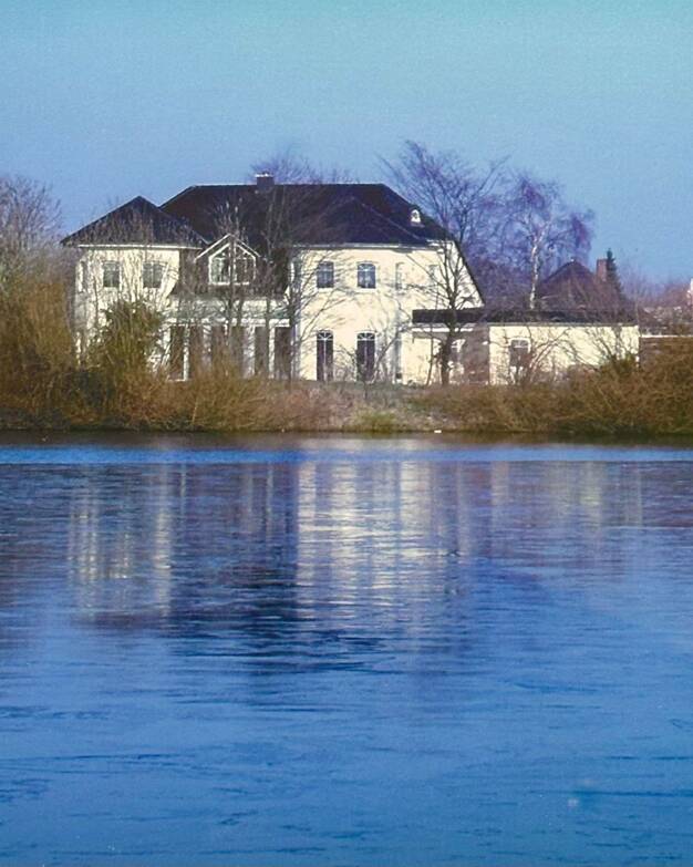 Haus zum Kauf 995.000 € 220 m² 780 m² Grundstück Seckenhausen Stuhr 28816