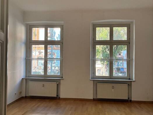 Wohnung zur Miete 1.085 € 2,5 Zimmer 65,9 m² EG frei ab sofort Hedderichstraße 67 Sachsenhausen Frankfurt am Main 60596