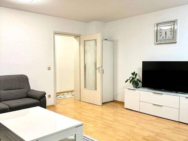 Wohnung zum Kauf 270.000 € 3 Zimmer 77 m² 3. Geschoss Südstadt Fürth 90763
