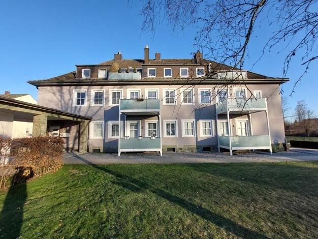 Wohnung zur Miete 750 € 4 Zimmer 105 m² Dachgeschoss, 2. Geschoss frei ab 01.09.2025 Richthofenstraße 6 Lippstadt 59558