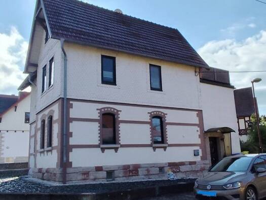 Haus zum Kauf als Kapitalanlage geeignet 5 Zimmer 152 m² 277 m² Grundstück Müllerstraße 13 Bad Salzungen 36433