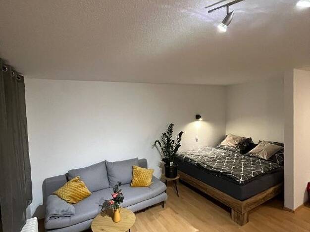 Studio zur Miete 1.150 € 1 Zimmer 32 m² 1. Geschoss frei ab 01.10.2026 Innenstadt Innenstadt 86150