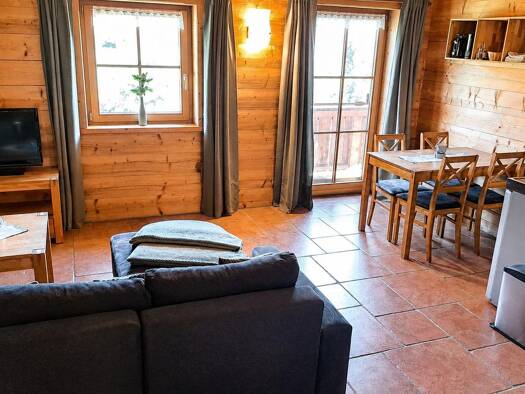 Wohnung zur Miete 600 € 2 Zimmer 35 m² Geschoss EG/1 frei ab 01.10.2026 Brannenburg Brannenburg 83098
