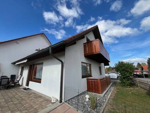 Doppelhaushälfte zum Kauf 415.000 € 5,5 Zimmer 113 m² 384 m² Grundstück frei ab 01.01.2027 Spaichingen 78549