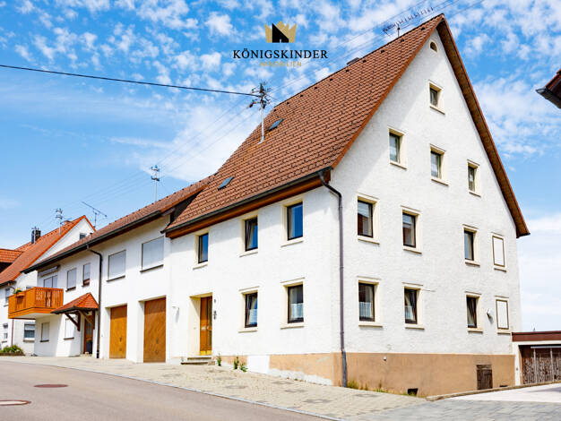 Doppelhaushälfte zum Kauf 149.000 € 7 Zimmer 184,5 m² 234 m² Grundstück Steinhilben Trochtelfingen - Steinhilben 72818