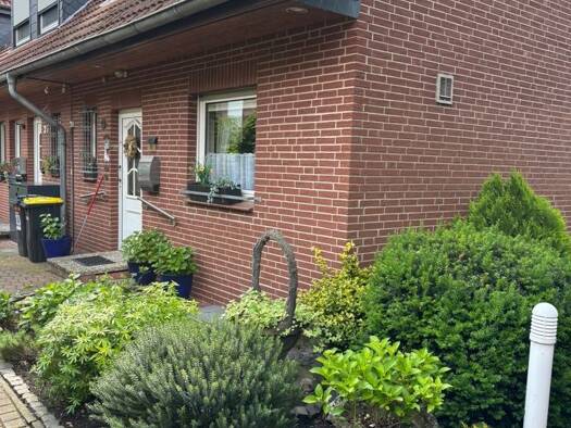 Reihenendhaus zum Kauf 410.000 € 4 Zimmer 117 m² 228 m² Grundstück Empelde Ronnenberg 30952