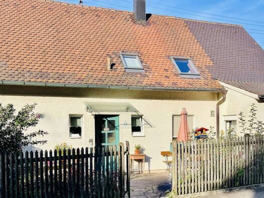 Mehrfamilienhaus zum Kauf 249.000 € 8 Zimmer 165 m² 619 m² Grundstück Bopfingen 73441