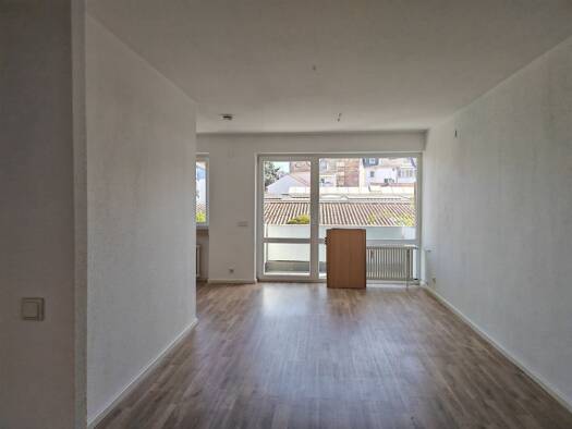 Wohnung zur Miete 765 € 1,5 Zimmer 45 m² 1. Geschoss frei ab sofort Güntherstraße 19 Niederrad Frankfurt am Main 60528