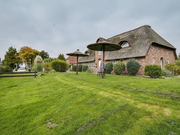 Einfamilienhaus zum Kauf 370.000 € 4 Zimmer 158 m² 1.392 m² Grundstück Galmsbüll 25899