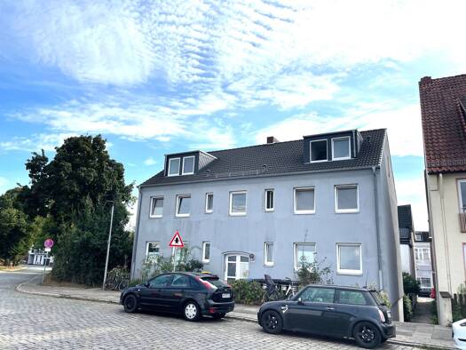 Mehrfamilienhaus zum Kauf als Kapitalanlage geeignet 720.000 € 14 Zimmer 301 m² 351 m² Grundstück Ladestraße 24 Woltmershausen Bremen 28197