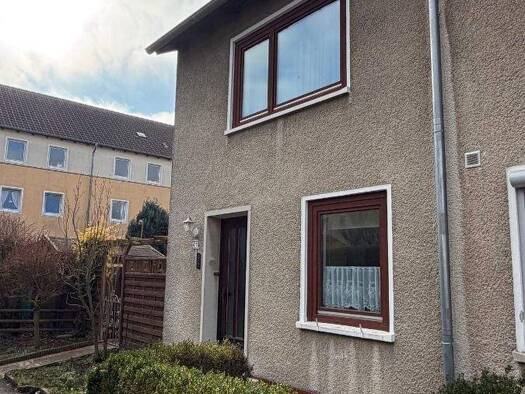 Reihenendhaus zum Kauf 138.000 € 3 Zimmer 100 m² 485 m² Grundstück Seesen 38723